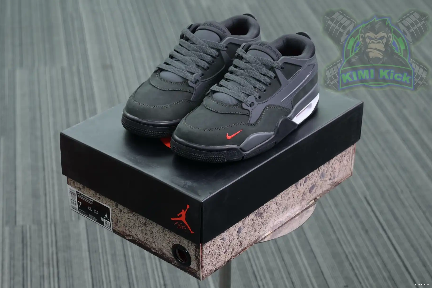 Air Sylvester Jordan 4 “Anthracite” Jordan x SP Nigel RM Kimikick 0810